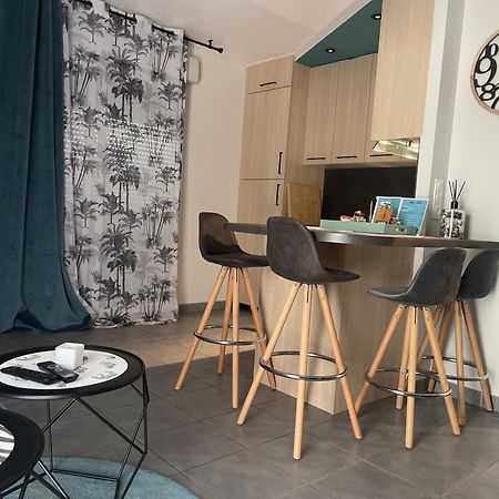 Elegant 45 M2 Lyon 6 + Garage. Idealement Situe Luaran gambar