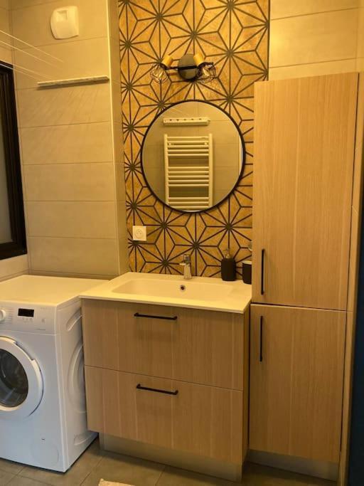 Elegant 45 M2 Lyon 6 + Garage. Idealement Situe Luaran gambar